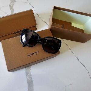AUTHENTIC BURBERRY Sunglasses.  Box, case, sunglasses and paperwork